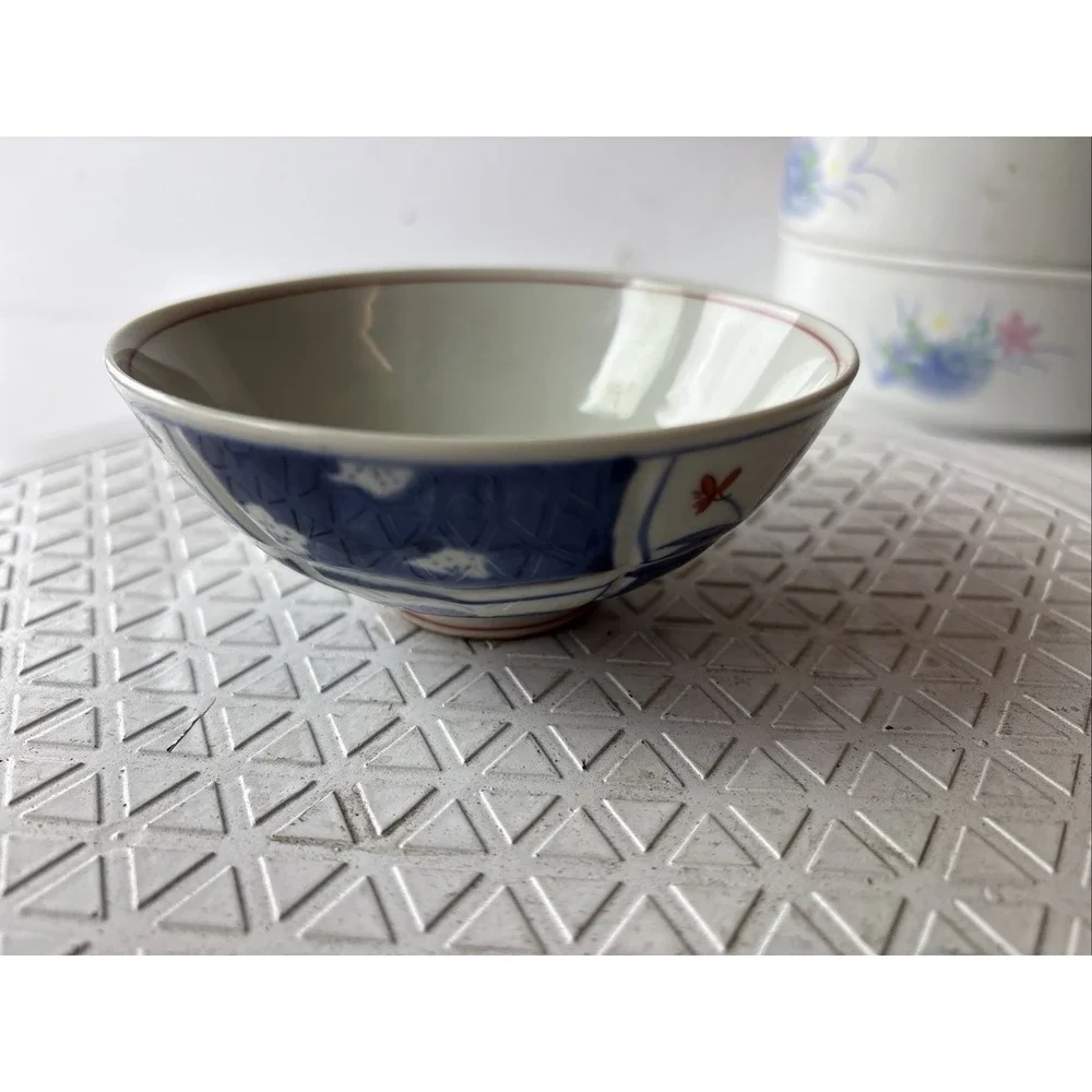Japanese Porcelain Serving Bowls Tea Cups & Rice Bowl Arita Style 7 pc Mixed (HF